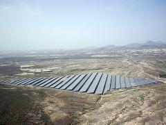 Solar Panels Coming To Your Next Transatlantic Flight?